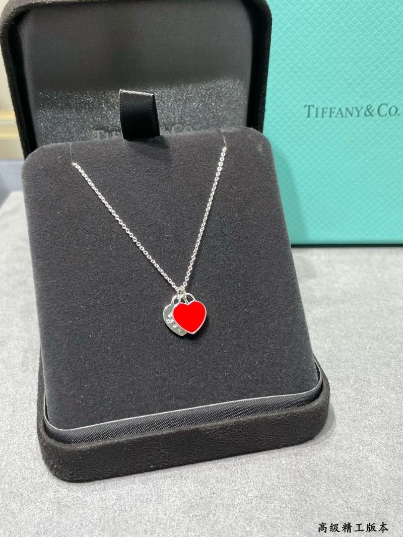 T*f*ny necklaces